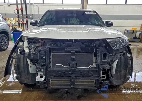 2022 Ford Explorer Police Interceptor из США, поврежденный, VIN 1FM5K8AW9NNA11859